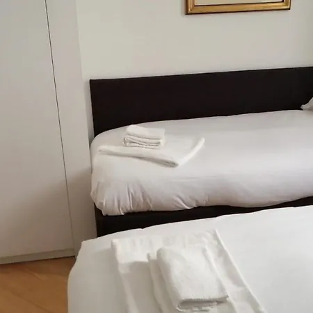 公寓 Piazza Savoia Stylish Flat 都灵
