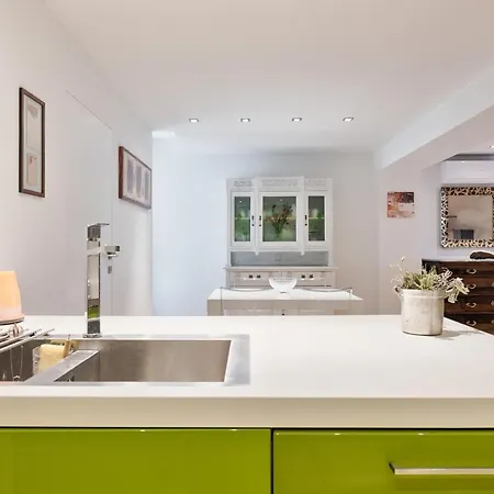 Piazza Savoia Stylish Flat Apartment Turin
