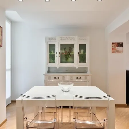 Piazza Savoia Stylish Flat