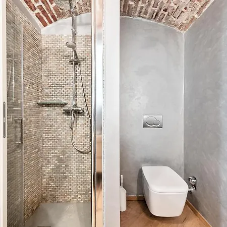Piazza Savoia Stylish Flat * Turin
